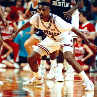 Richardson's Hogs returned to the NCAA Tournament in 1989, buoyed by stellar freshman triumvirate of Todd Day, Lee Mayberry, pictured above, and Oliver Miller. Richardson now had "triplets" of his own, who would cap Arkansas' tenure in the SWC in dominating fashion. In their first season together, the trio helped secure Richardson's first SWC championship.